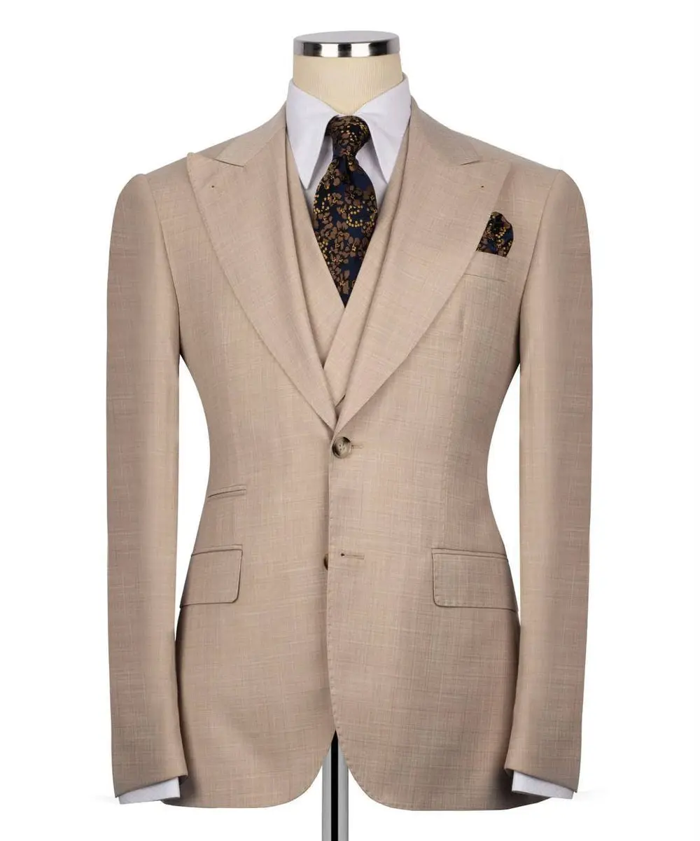 Classic 3-Piece Brown Suit Set for Men — photograph 2