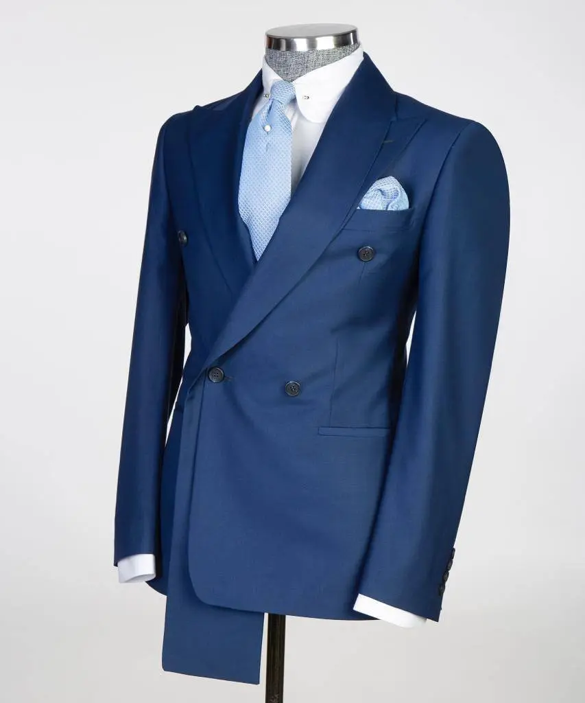 Shawl Design Double Breasted Blue Suit — photograph 4