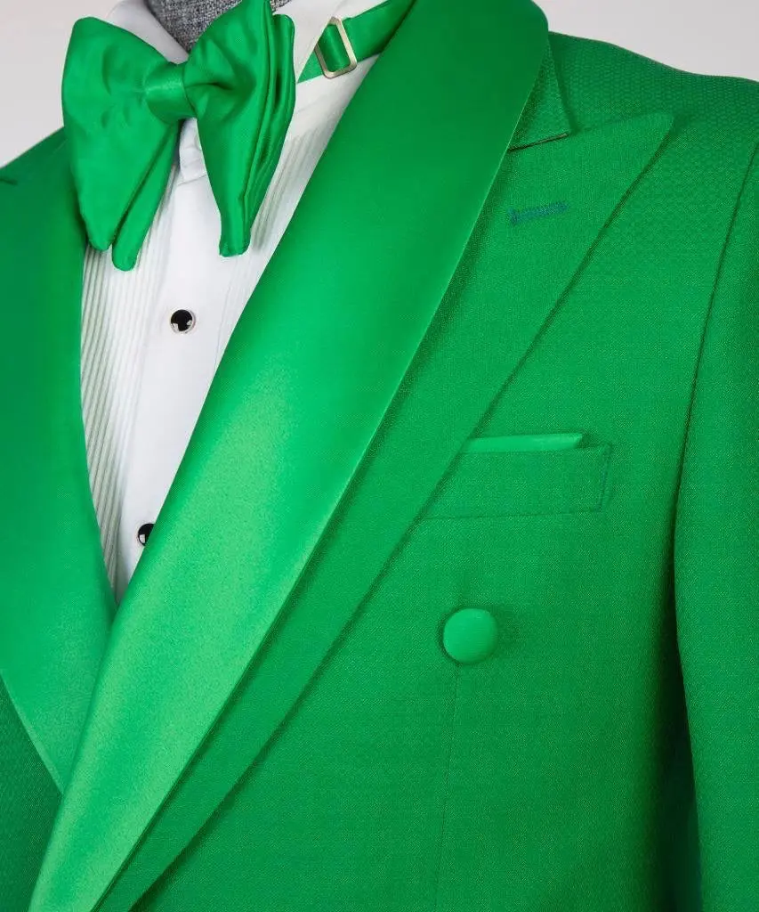 Shawl Design Satin Lapel Green Tuxedo — photograph 2