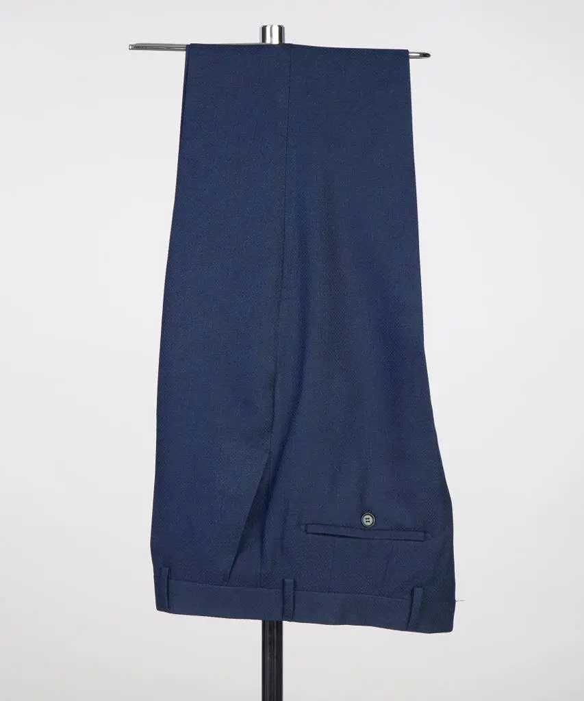 Shawl Design Satin Lapel Navy Tuxedo — photograph 5