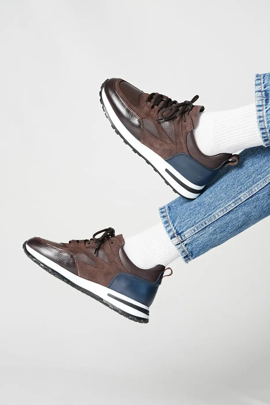 Men’s Brown Leather & Suede Sneakers — photograph 5
