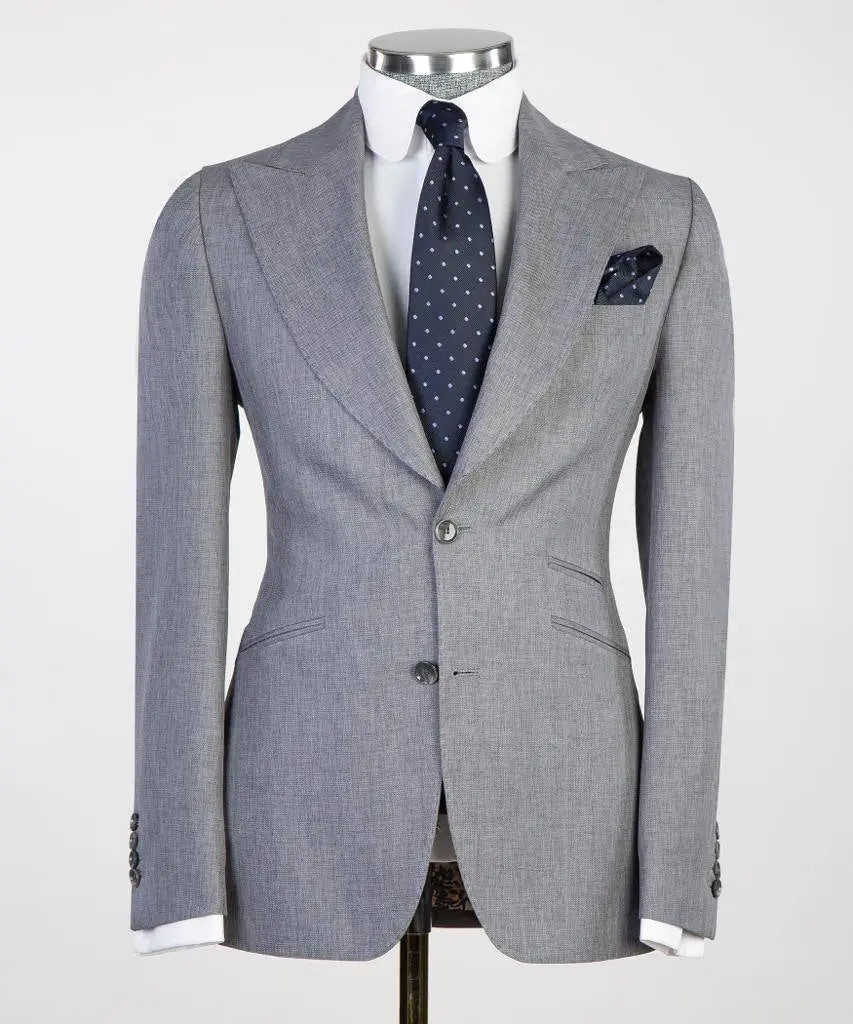 Men's 3 Piece Classic Grey Suit — photograph 3