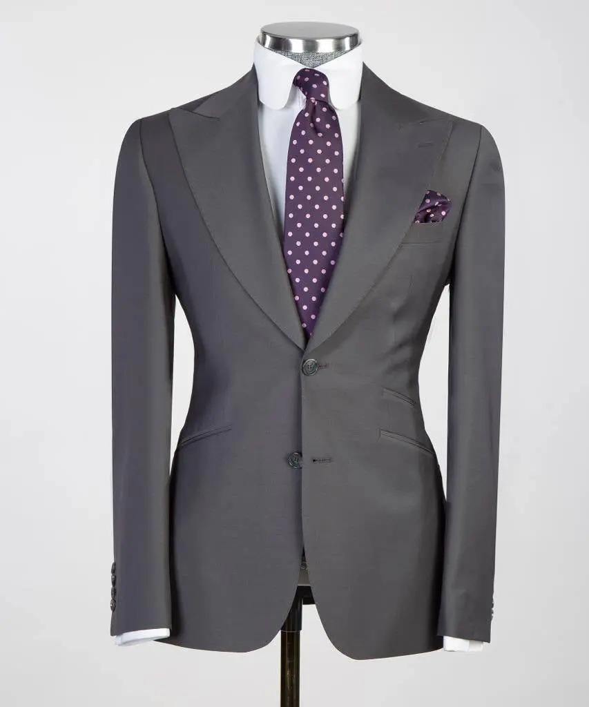 Men's 3 Piece Classic Grey Suit — photograph 4