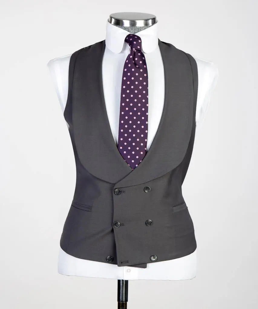 Men's 3 Piece Classic Grey Suit — photograph 5