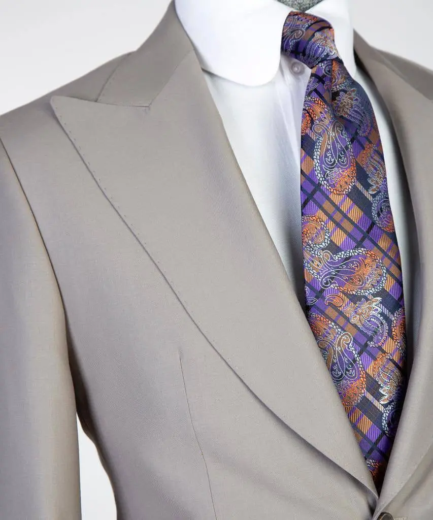 Men's 3 Piece Classic Grey Suit — photograph 2