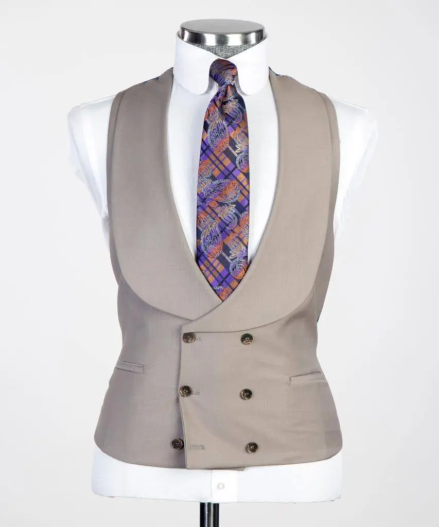 Men's 3 Piece Classic Grey Suit — photograph 3