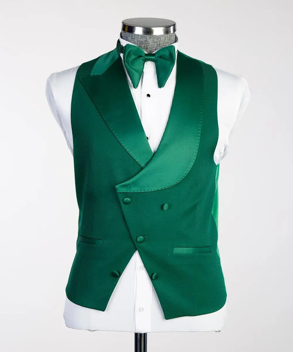 Men's Green Tuxedo-Asymmetrical Satin Lapel — photograph 3