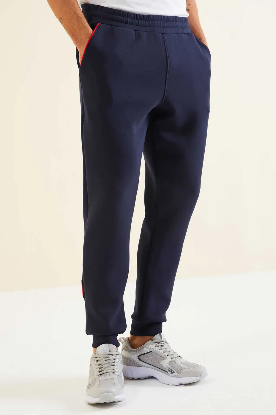 Men's Navy-Red-Colour-Block-Jogger-Tracksuit Set — photograph 7
