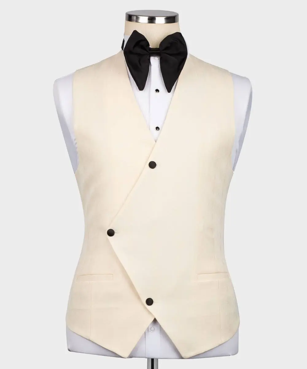 Men's Cream/Beige Tuxedo with Black Collar — photograph 5