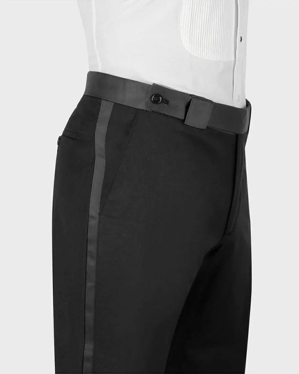 Men's Gold Beads Designed Black Tuxedo — photograph 5