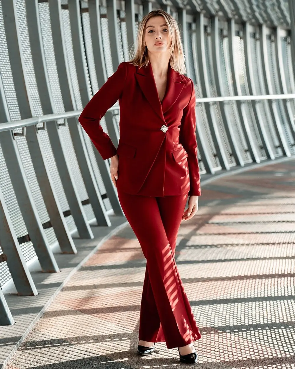 Women's 2 Piece Suit Set- Red — photograph 1